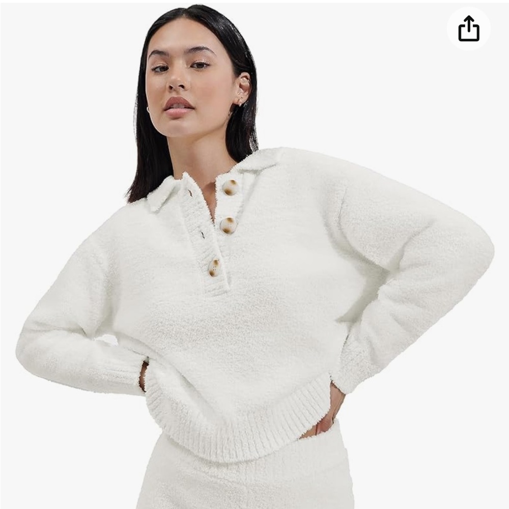 UGG women’s mowery sweater white tortoise buttons size small